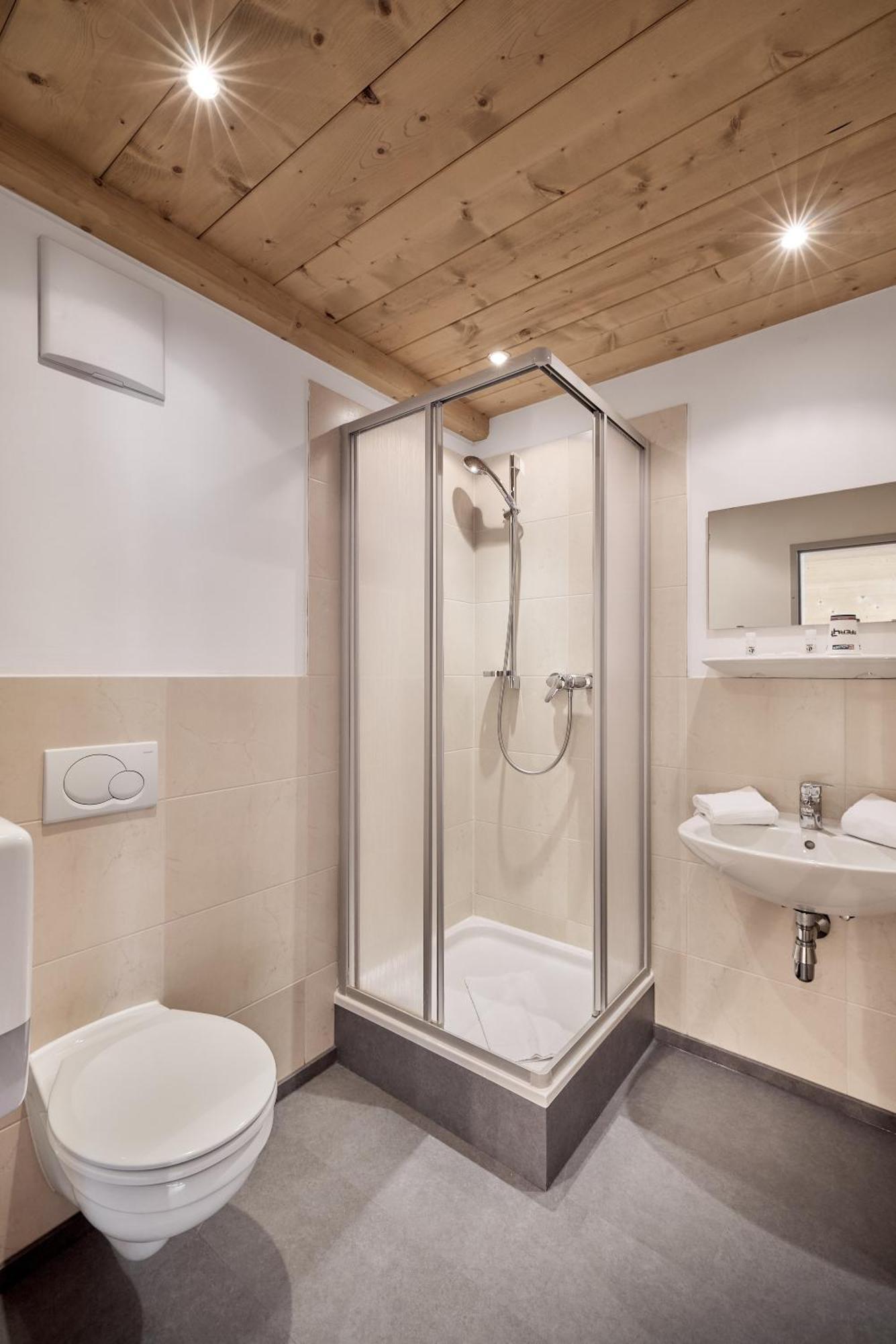 Hotel Area 47 - Tirol Ötztal-Bahnhof Esterno foto