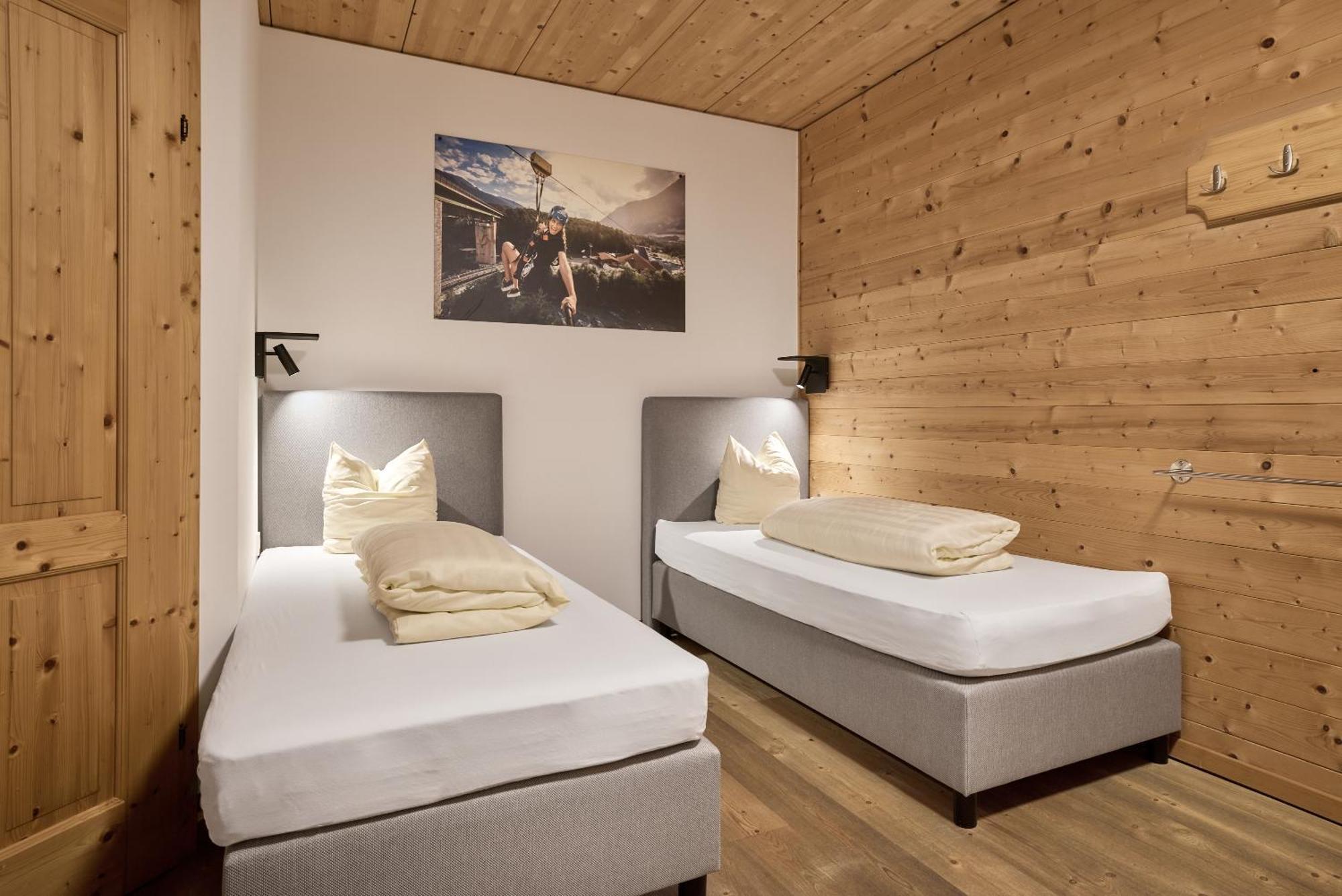 Hotel Area 47 - Tirol Ötztal-Bahnhof Esterno foto